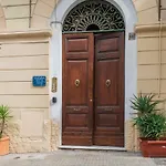 Via Roma 106 فندق مبيت وإفطار