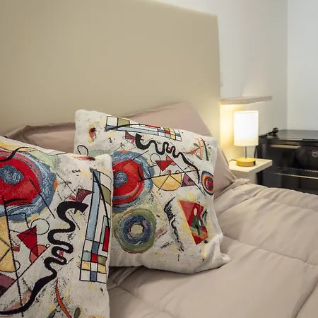 Via Roma 106 Bed & Breakfast *