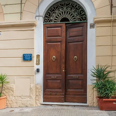 Via Roma 106 Bed & Breakfast