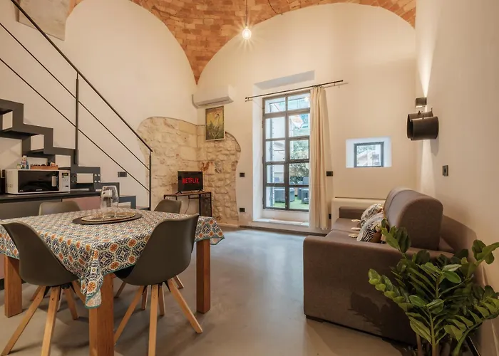 Via Roma 106 Bed and Breakfast 3*