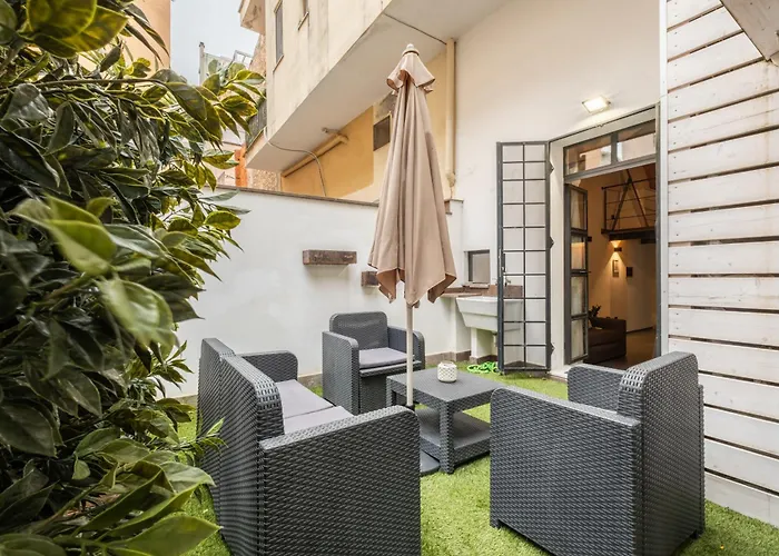 Via Roma 106 Bed and Breakfast Σάσαρι